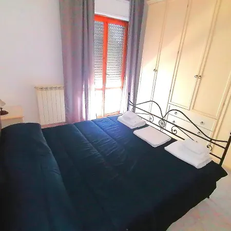 Marine Kiss Apartment Civitavecchia